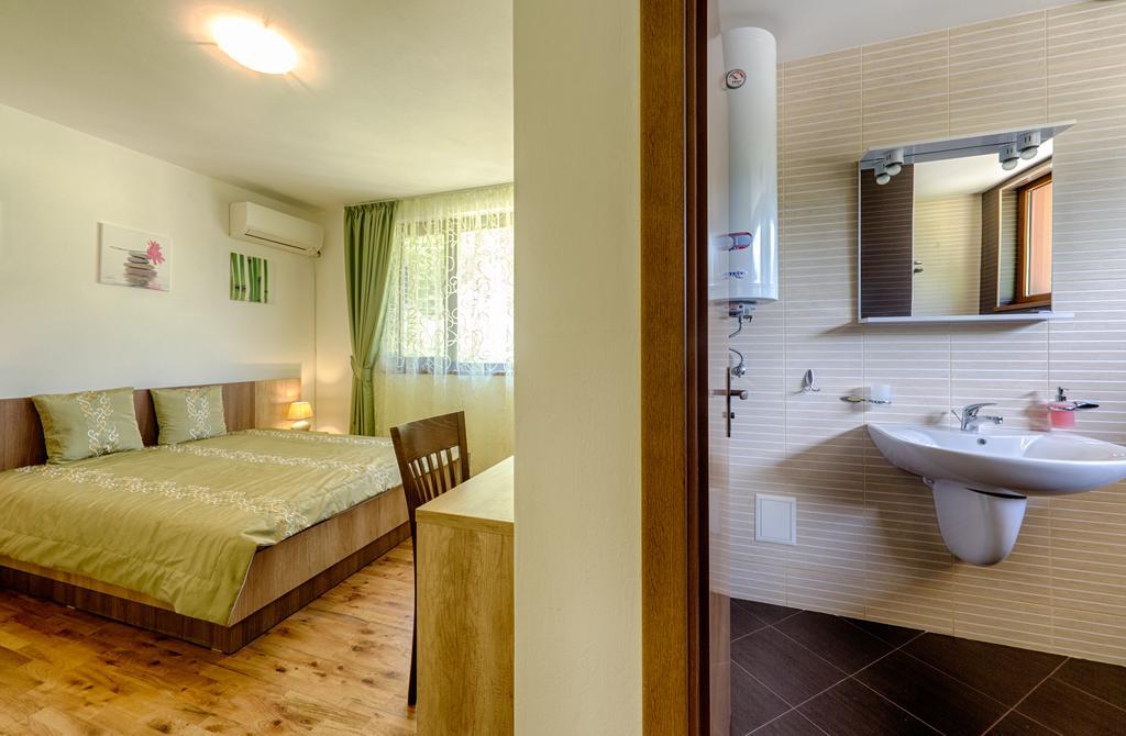 Guest House Vitora Ribaritsa الغرفة الصورة