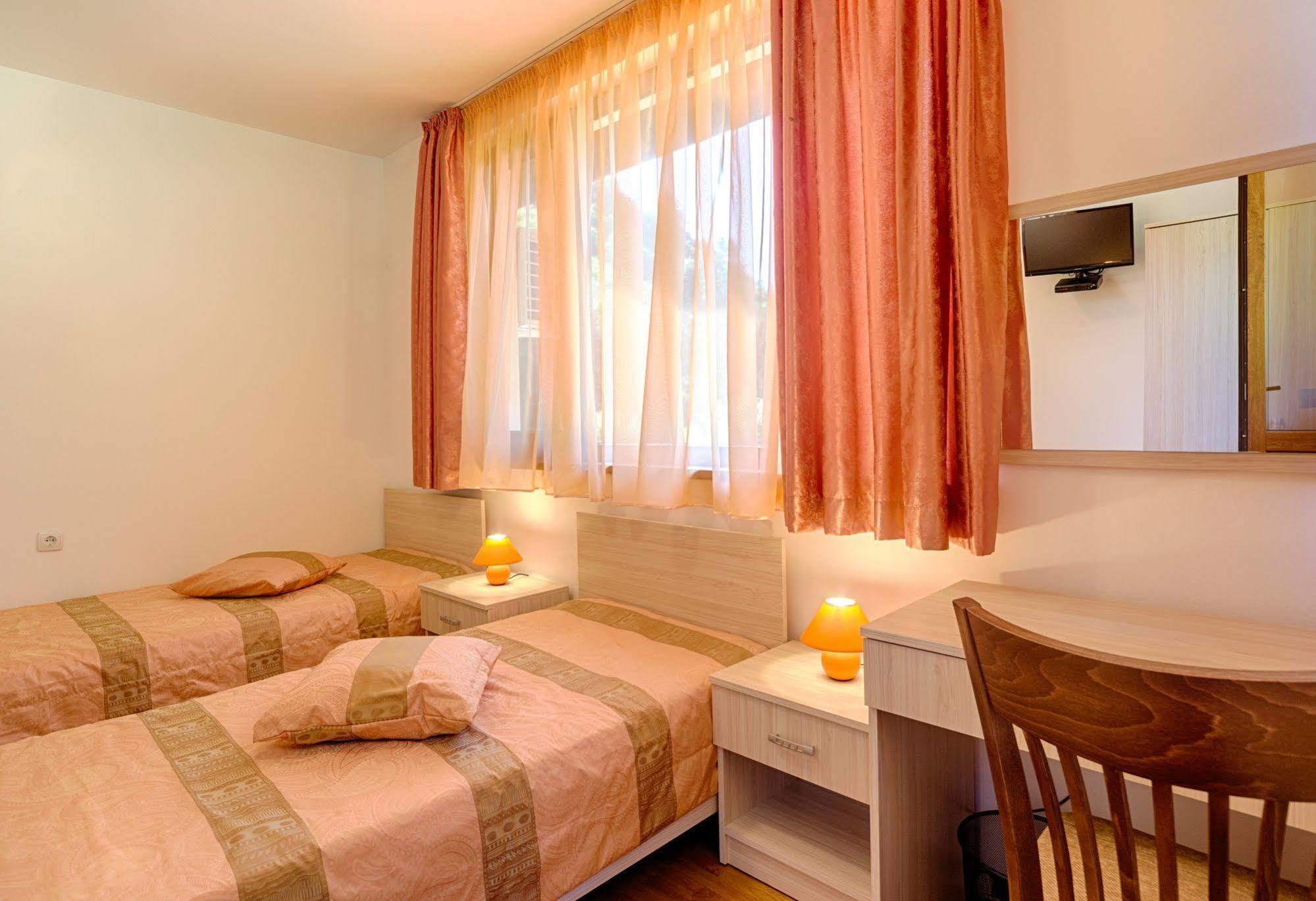 Guest House Vitora Ribaritsa المظهر الخارجي الصورة